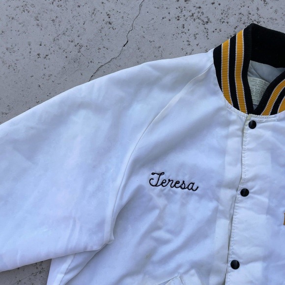 Vintage 80s Osh Kosh University of Wisconsin Titan Soccer Varsity Jacket Large - Picture 3 of 9